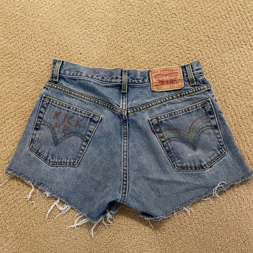 Levi’s cut off denim shorts, size 31